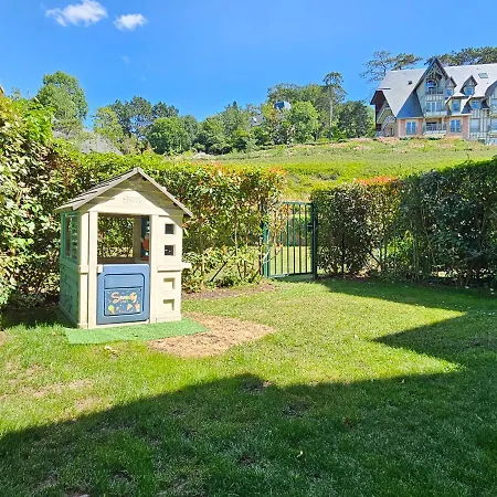 Grand 3 Pieces, 2 Jardins, Parking Sous Sol. Apartman *