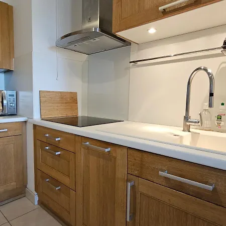 Apartman Grand 3 Pieces, 2 Jardins, Parking Sous Sol. Deauville