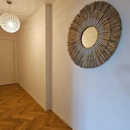 Grand 3 Pieces, 2 Jardins, Parking Sous Sol. Apartamento