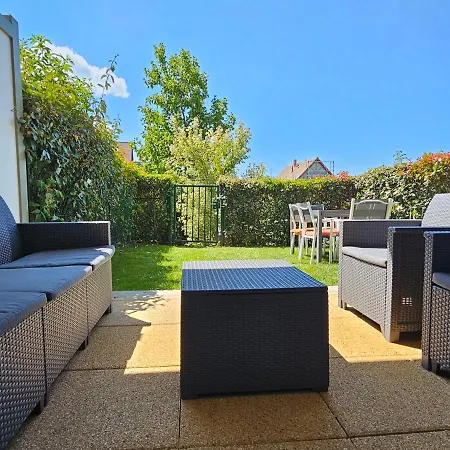 Grand 3 Pieces, 2 Jardins, Parking Sous Sol. Appartement